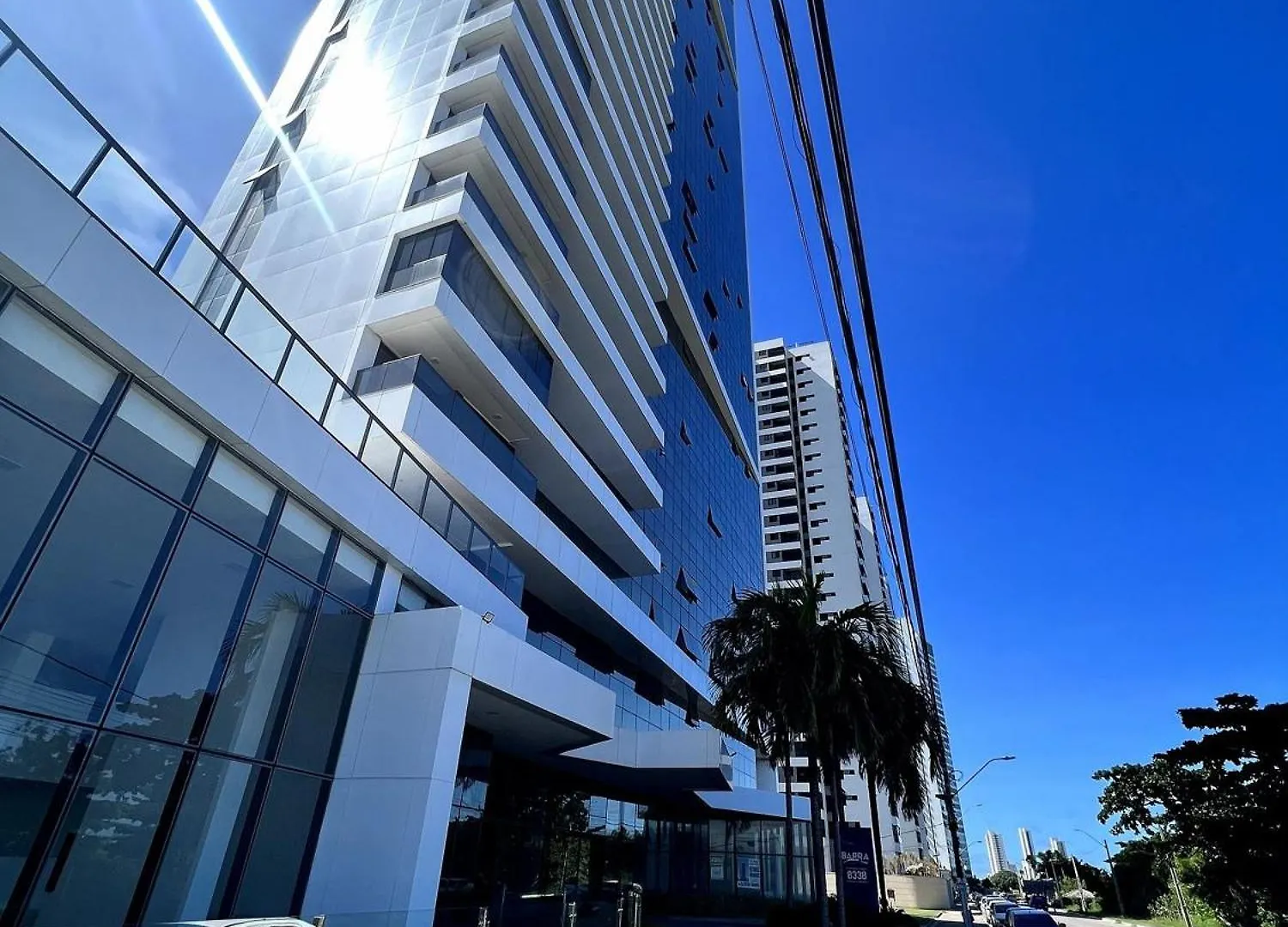 Flats No Edf. Barra Home Stay Por Yolo contacts